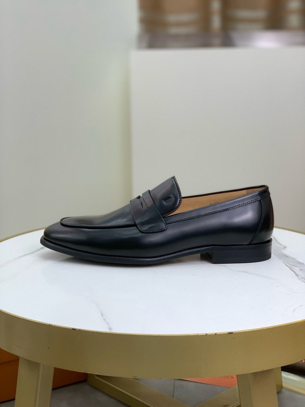 TOD'S Men's Black Penny Loafers